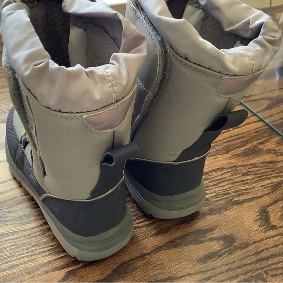 Lands End. Kids snow boots. Size 1. Blue and grey. - Picture 2 of 4